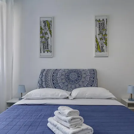 Grand By Alloro Su Treno - Affitti Brevi Italia Guest house *
