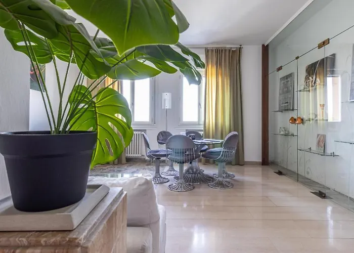 Grand - Affitti Brevi Italia *